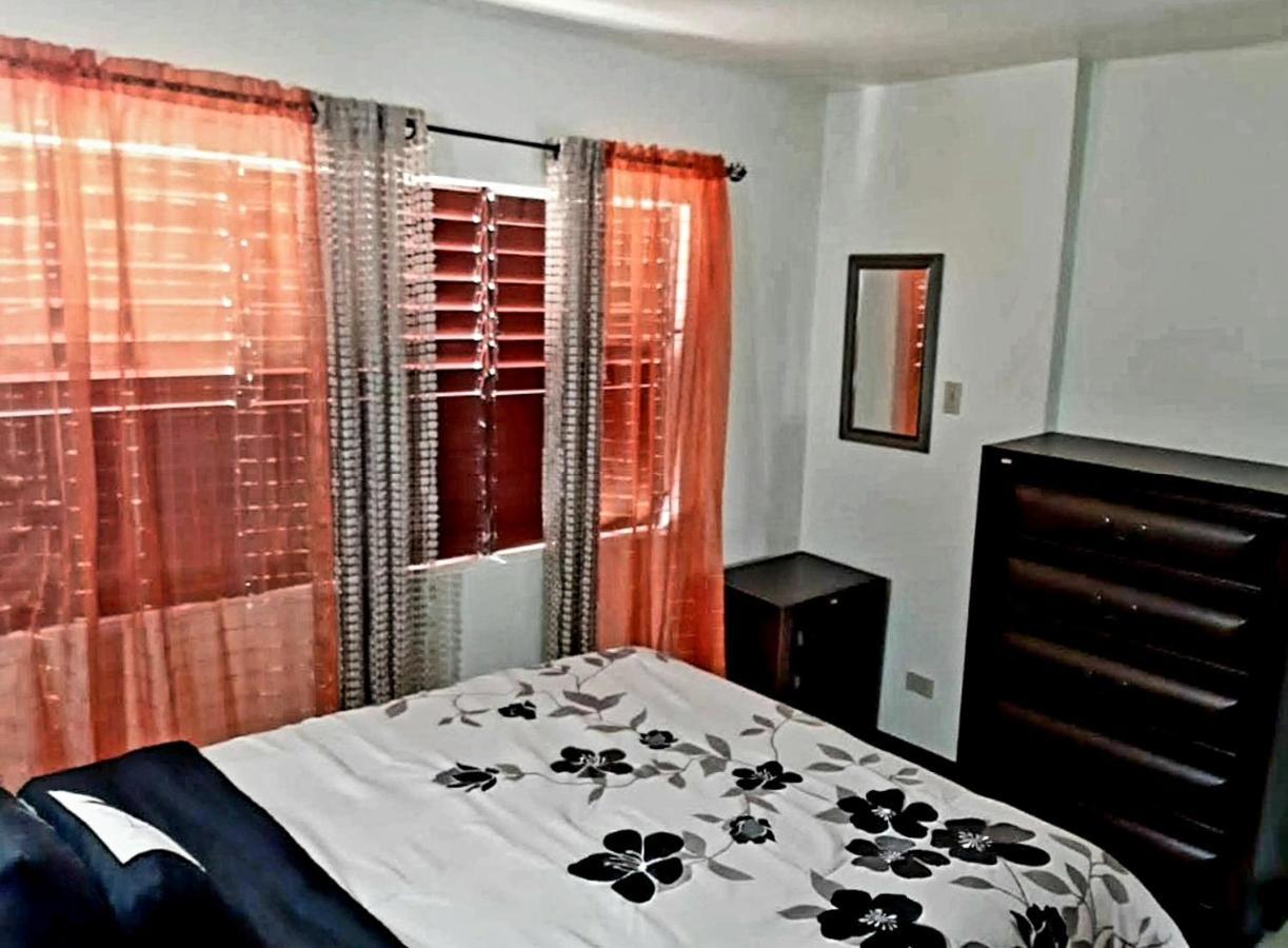 The Mango Lodge Kingston Ngoại thất bức ảnh